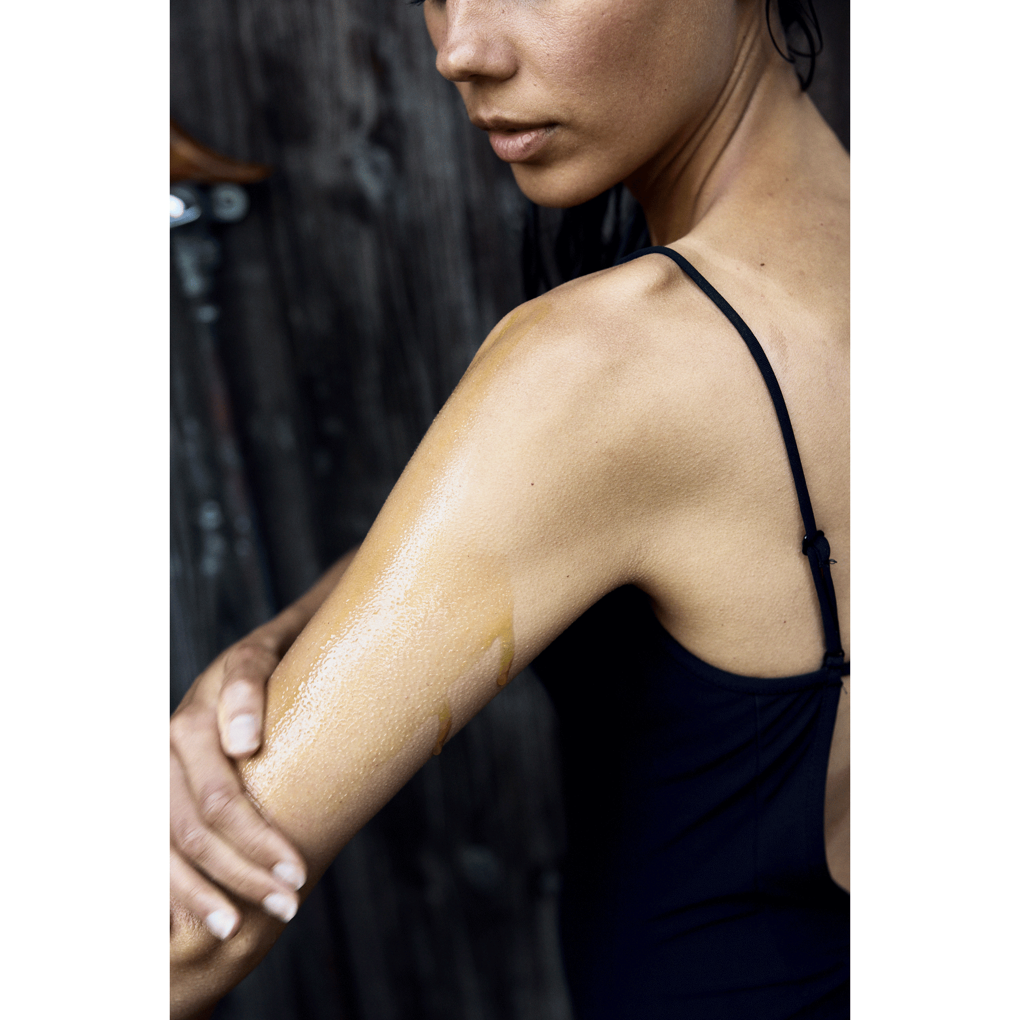 A decadent whole body oil made with essential oils for all-over use.
